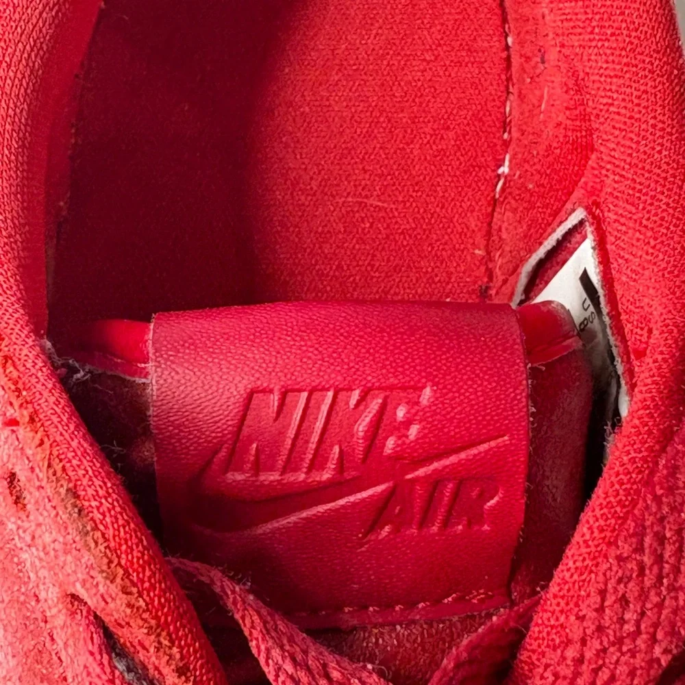 Nike Air Jordan 1 Retro Low‎ Women's 8, Eur 39, Red